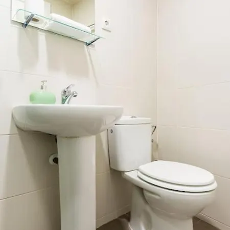 Apartamento 5 Y Dos Banos